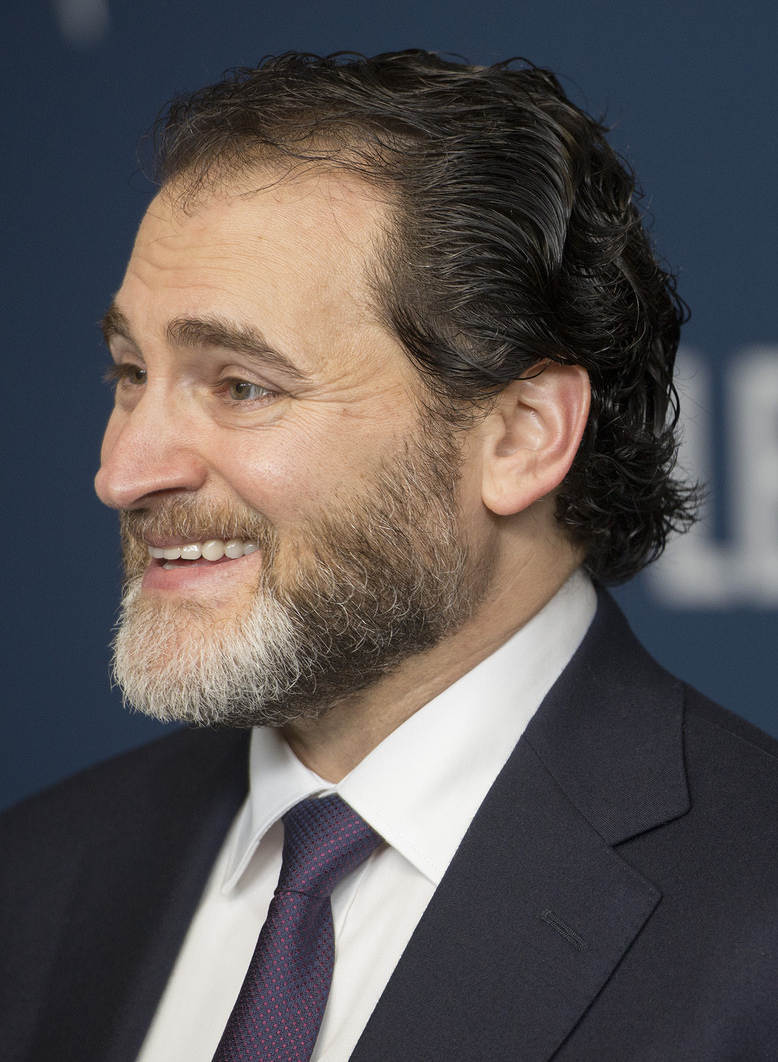 24/7 Michael Stuhlbarg
